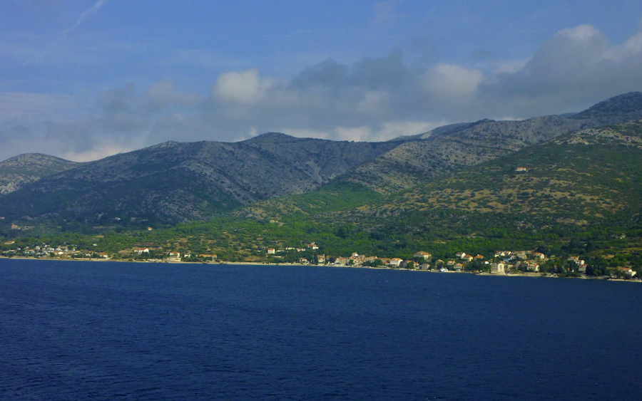 Coming into Korcula